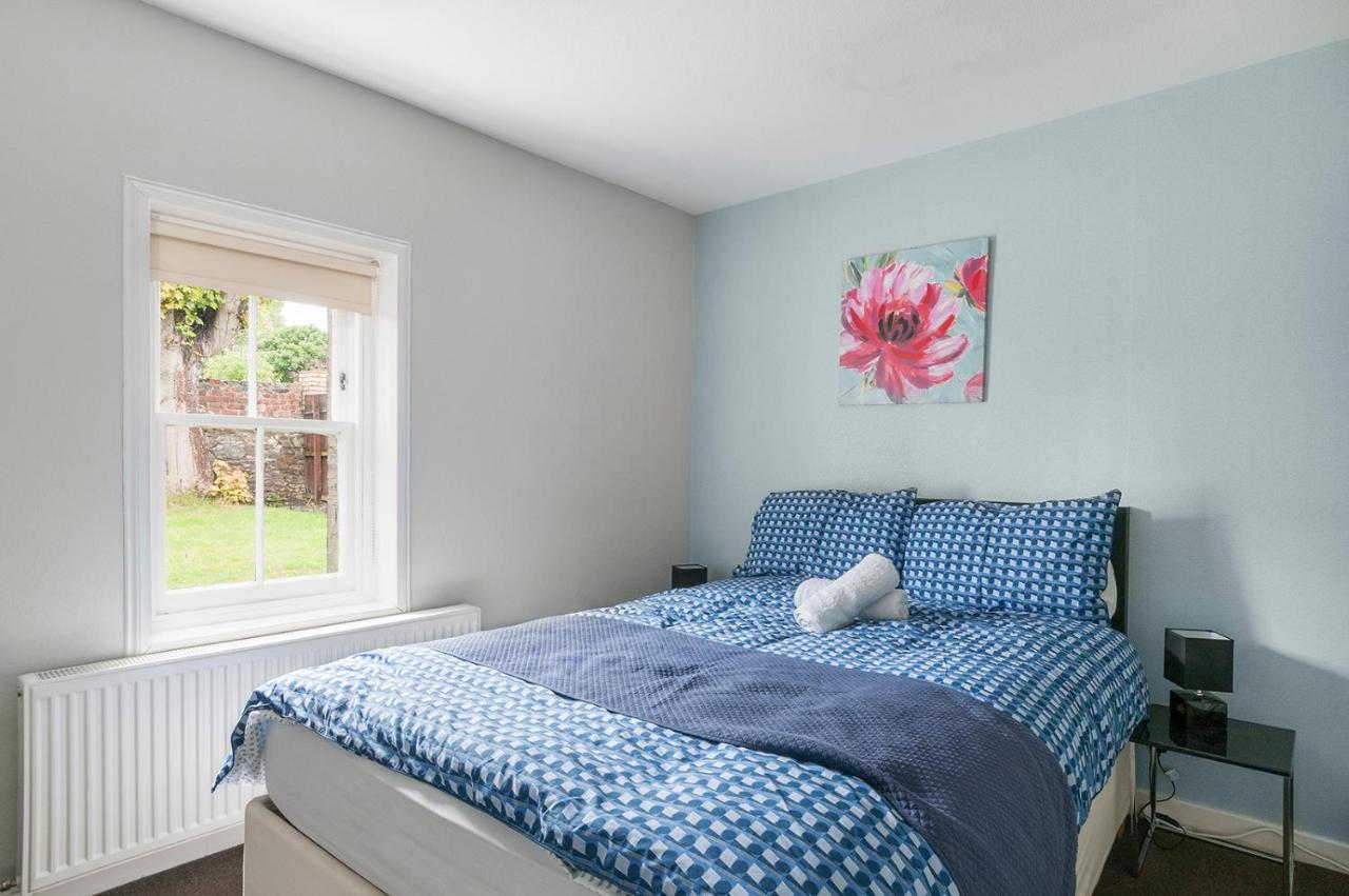 Double Room Garden View