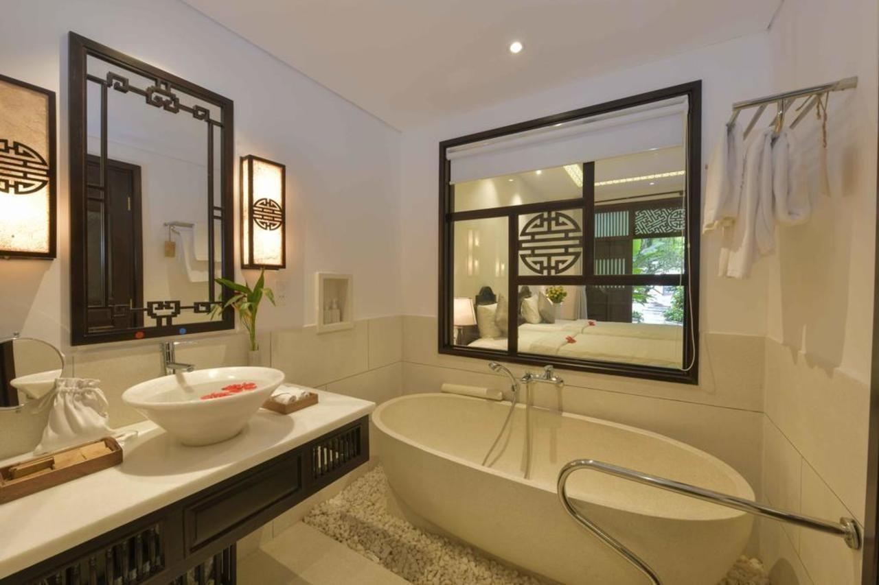 Double or Twin Room Garden View