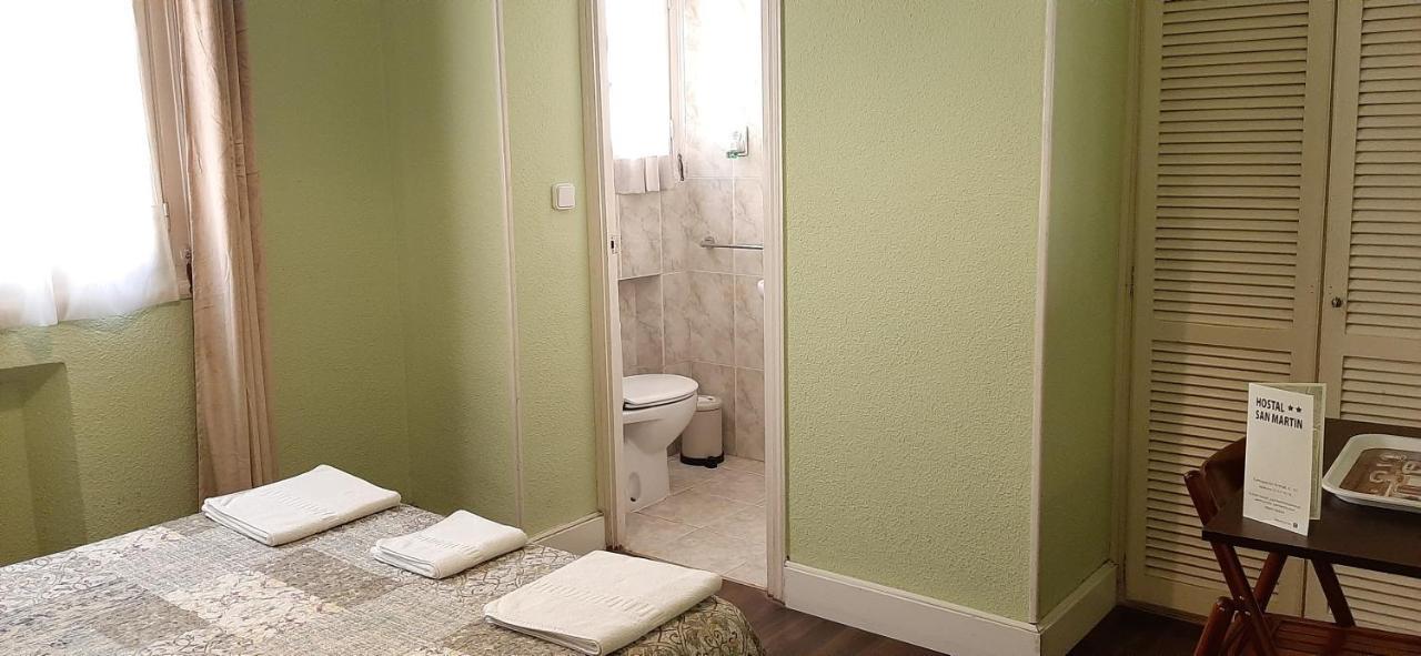 Double Room Private Bathroom