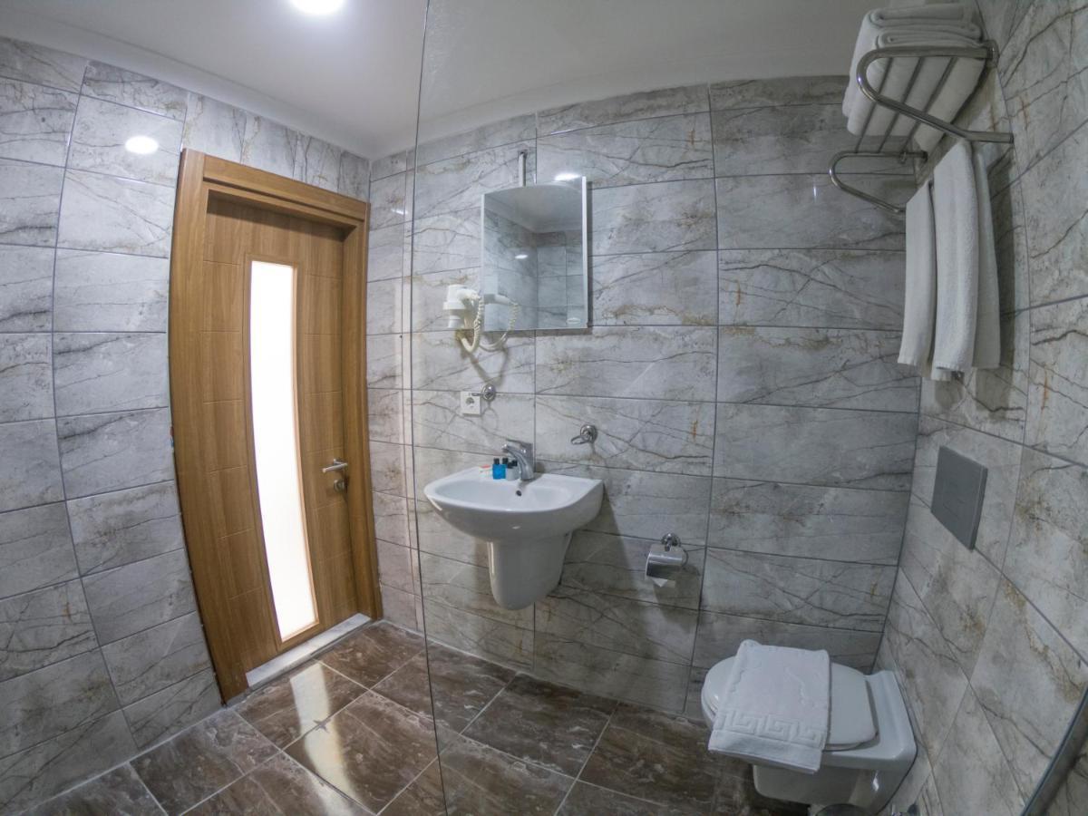 Economy Double or Twin Room