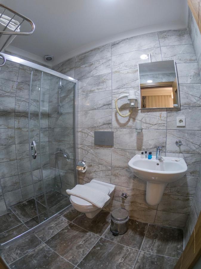 Economy Double or Twin Room