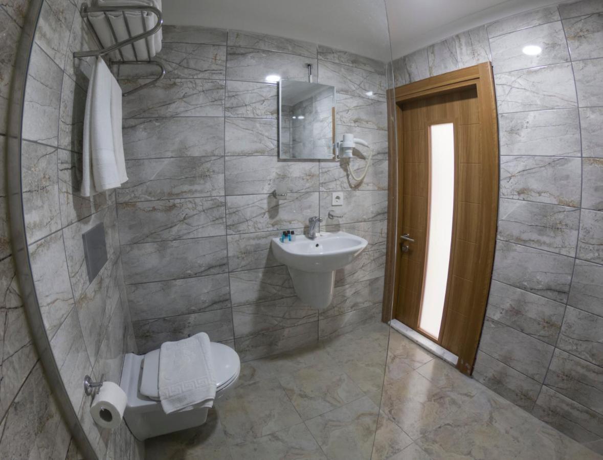 Economy Double or Twin Room