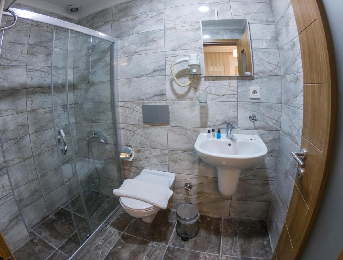 Economy Double or Twin Room