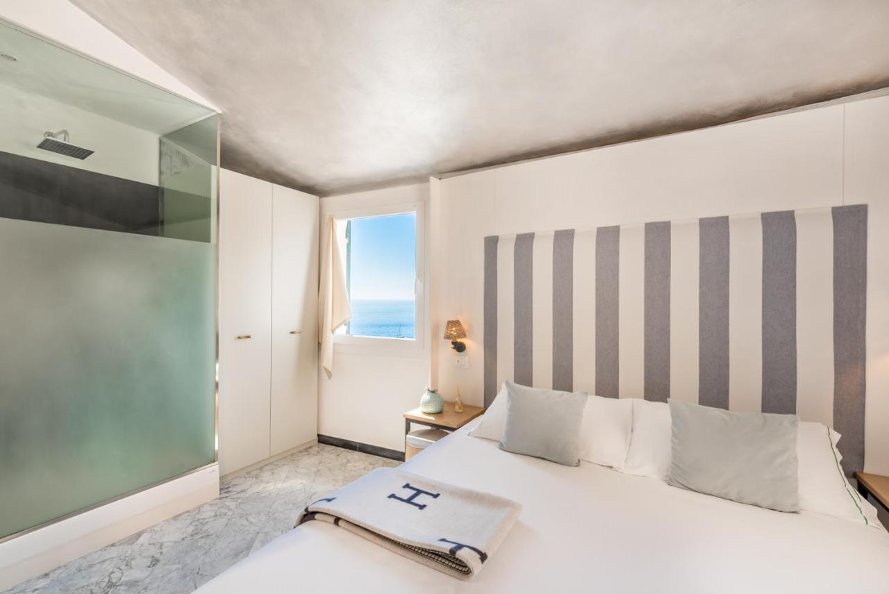 Classic Double or Twin Room Sea View