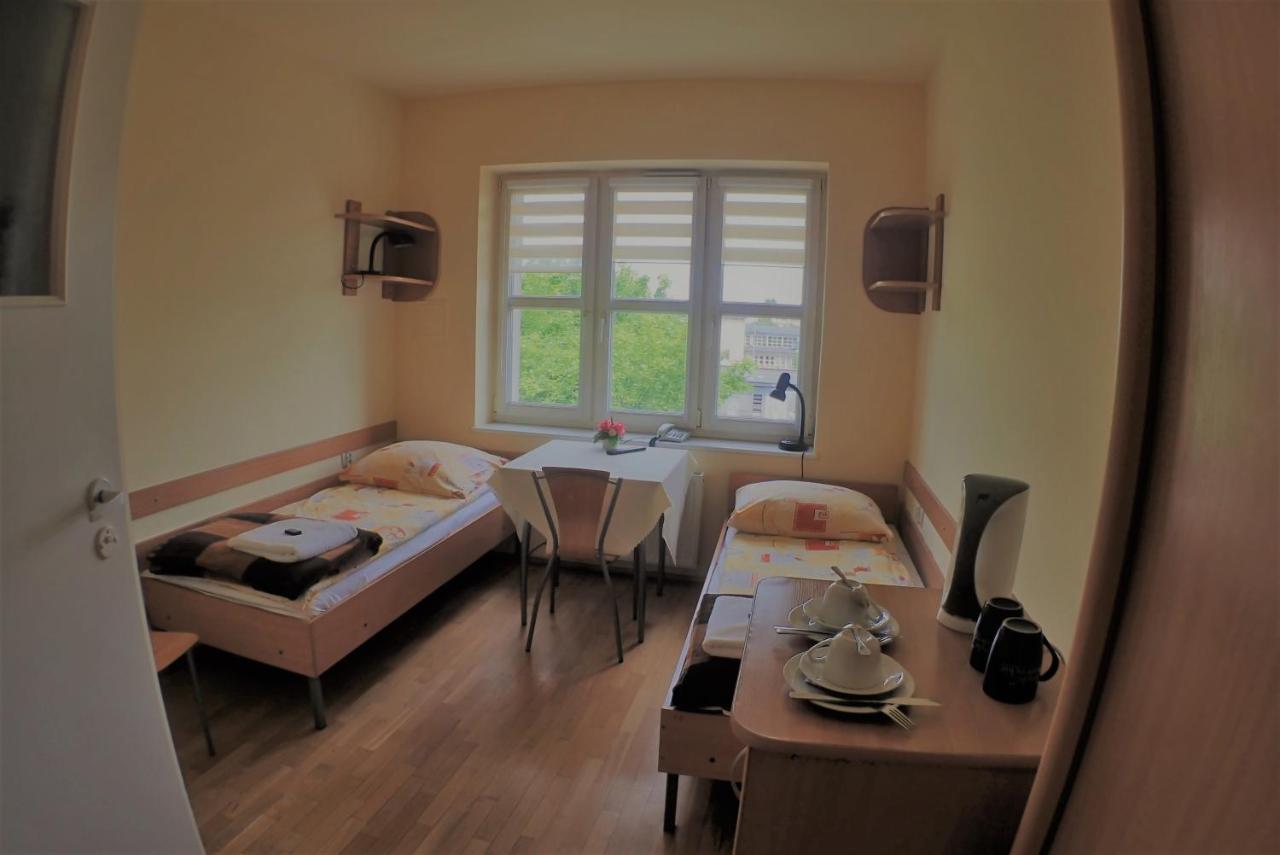 Double Room Private Bathroom
