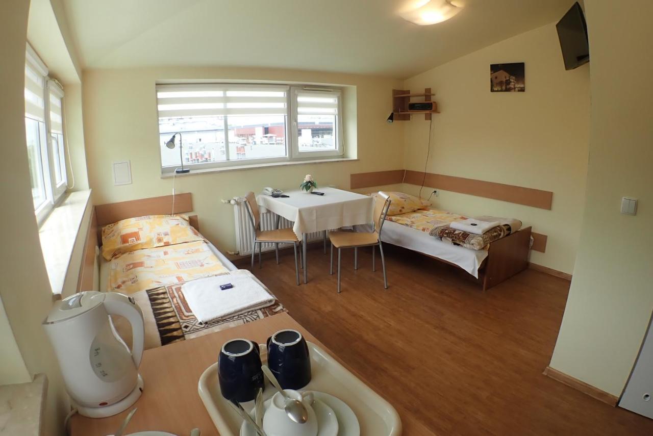 Double Room Private Bathroom