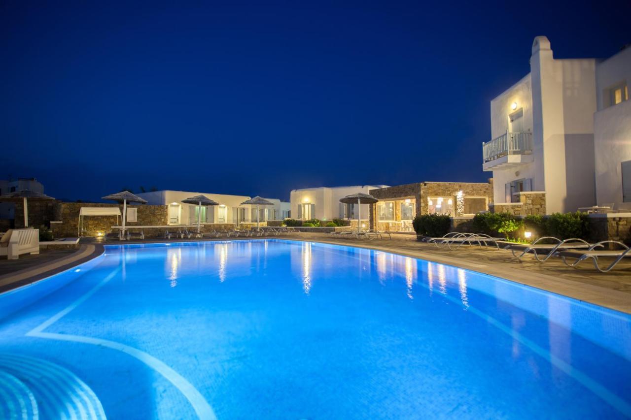 Sunset Wing Suite Garden View