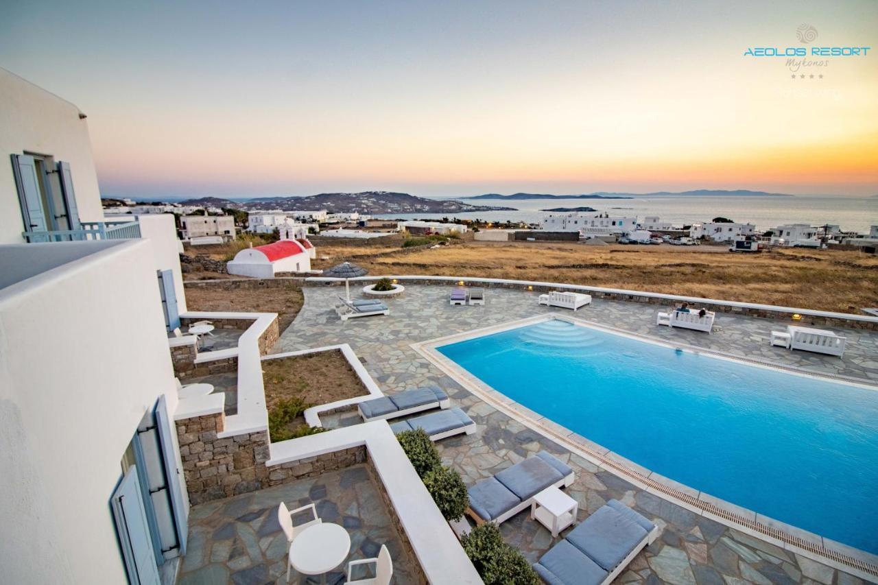 Sunset Wing Suite Garden View
