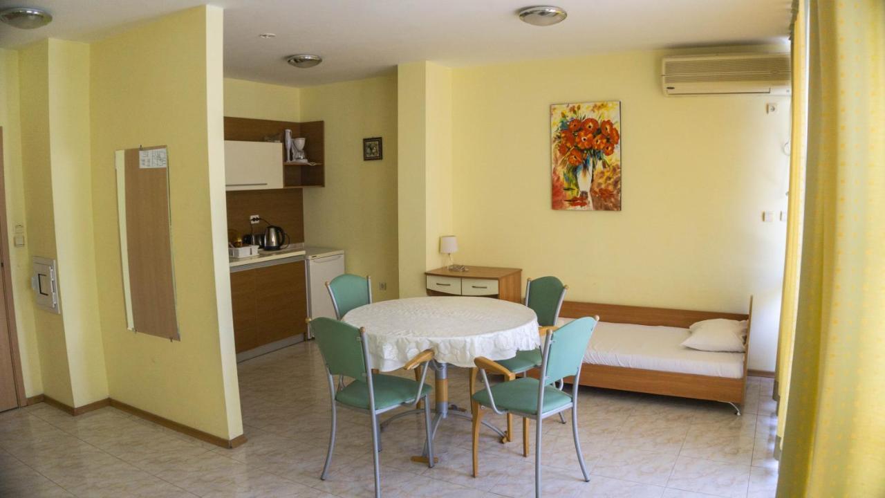 1-Bedroom Apartment Balcony