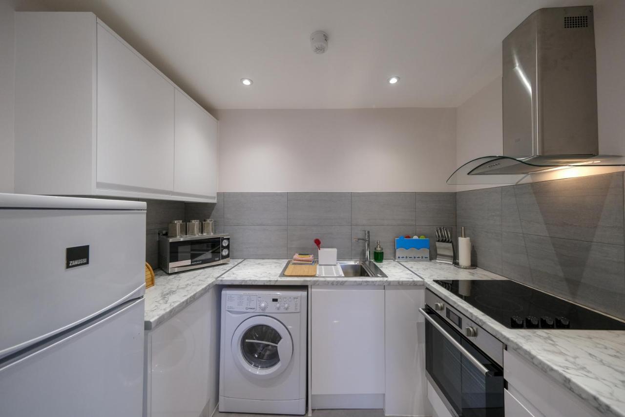 Apartamento de 2 Quartos e 2 Banheiros