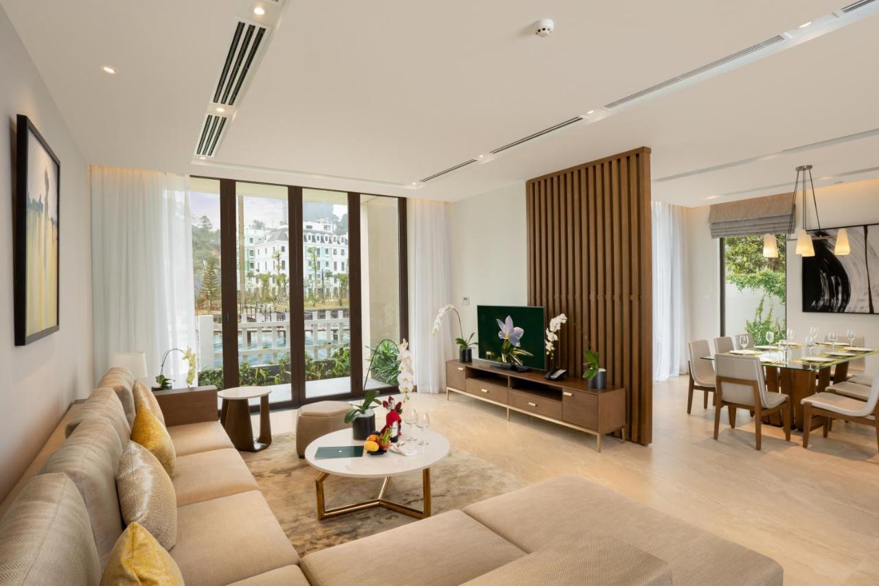 4 Bedrooms Deluxe Garden View Villa