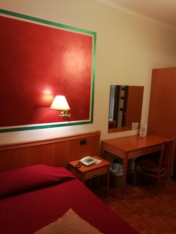 Comfort Single Room