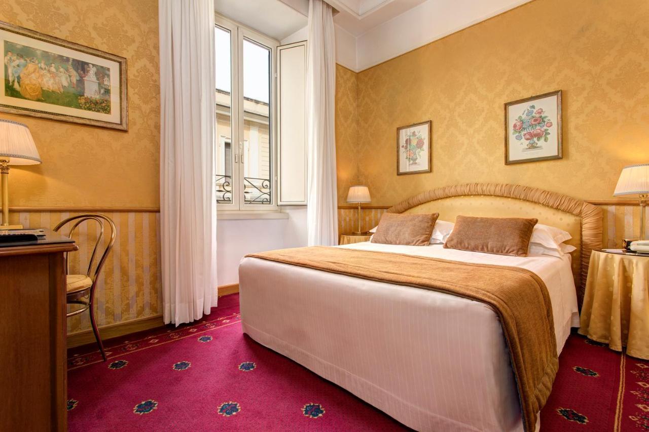 Quarto Triplo Standard