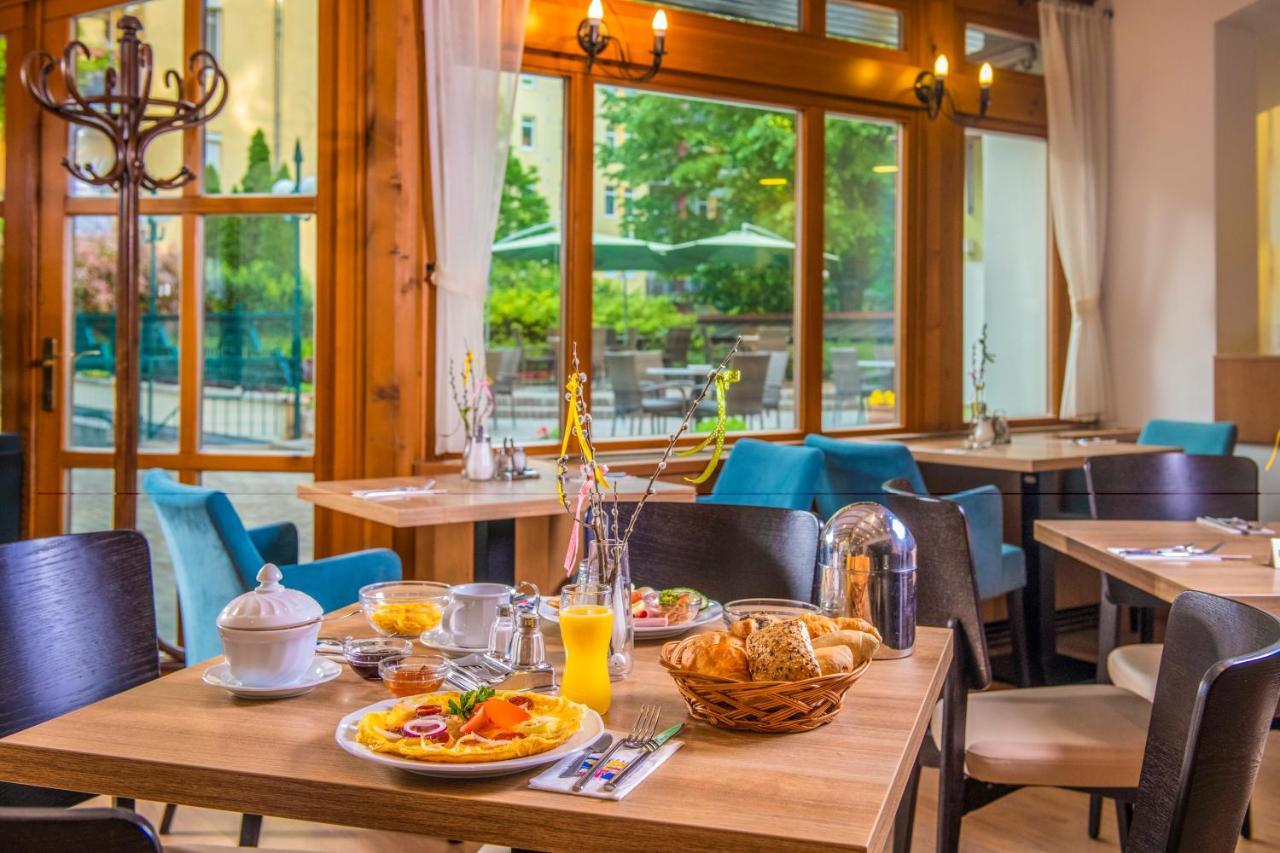 Dreibettzimmer
