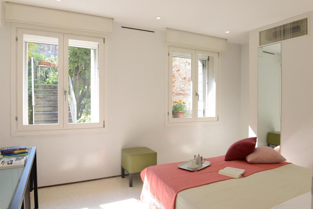 Doppelzimmer mit Gartenblick
