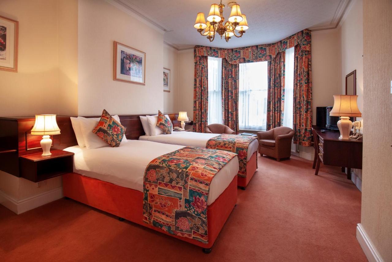 Large Twin Room