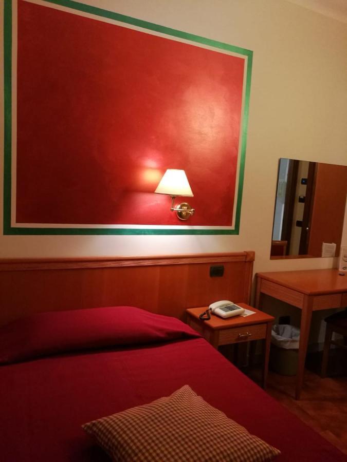 Comfort Single Room
