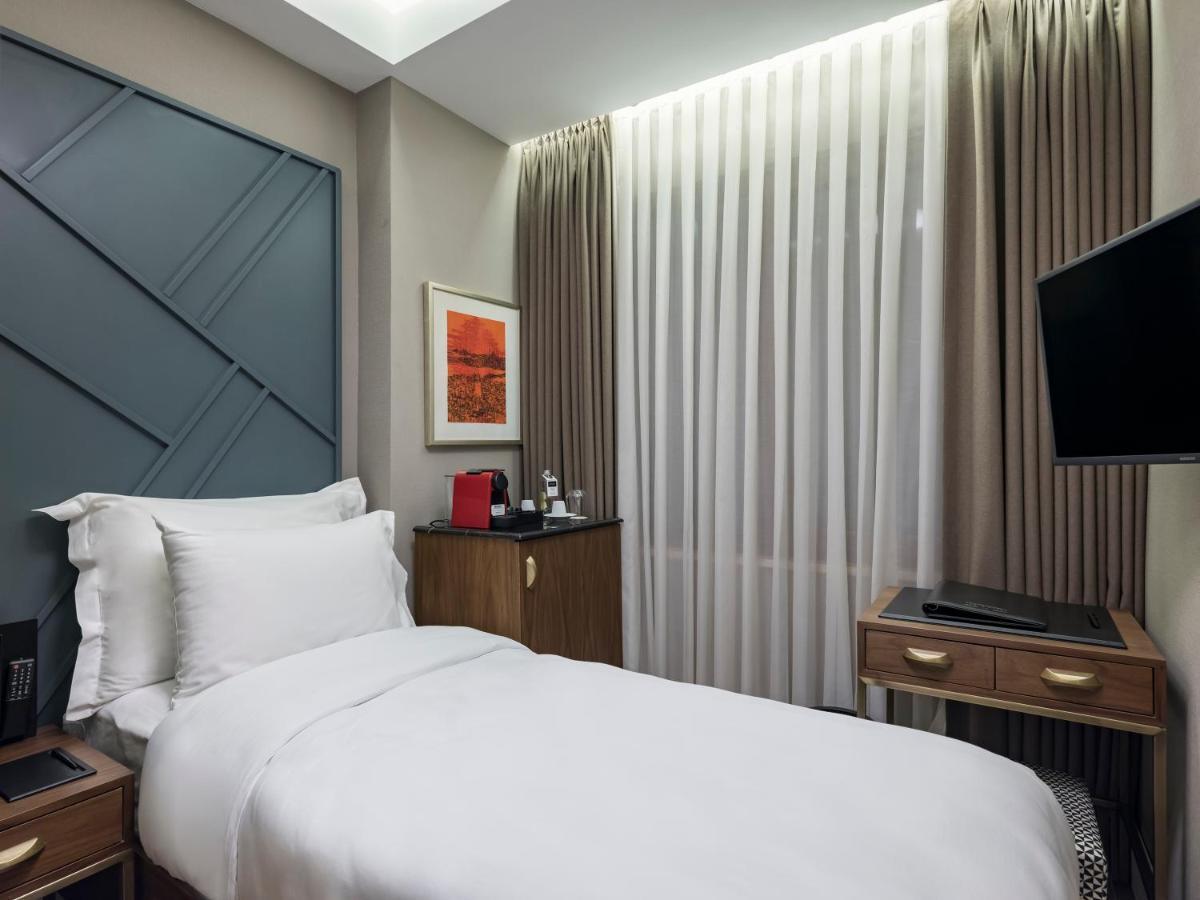 Standard Single Room No View