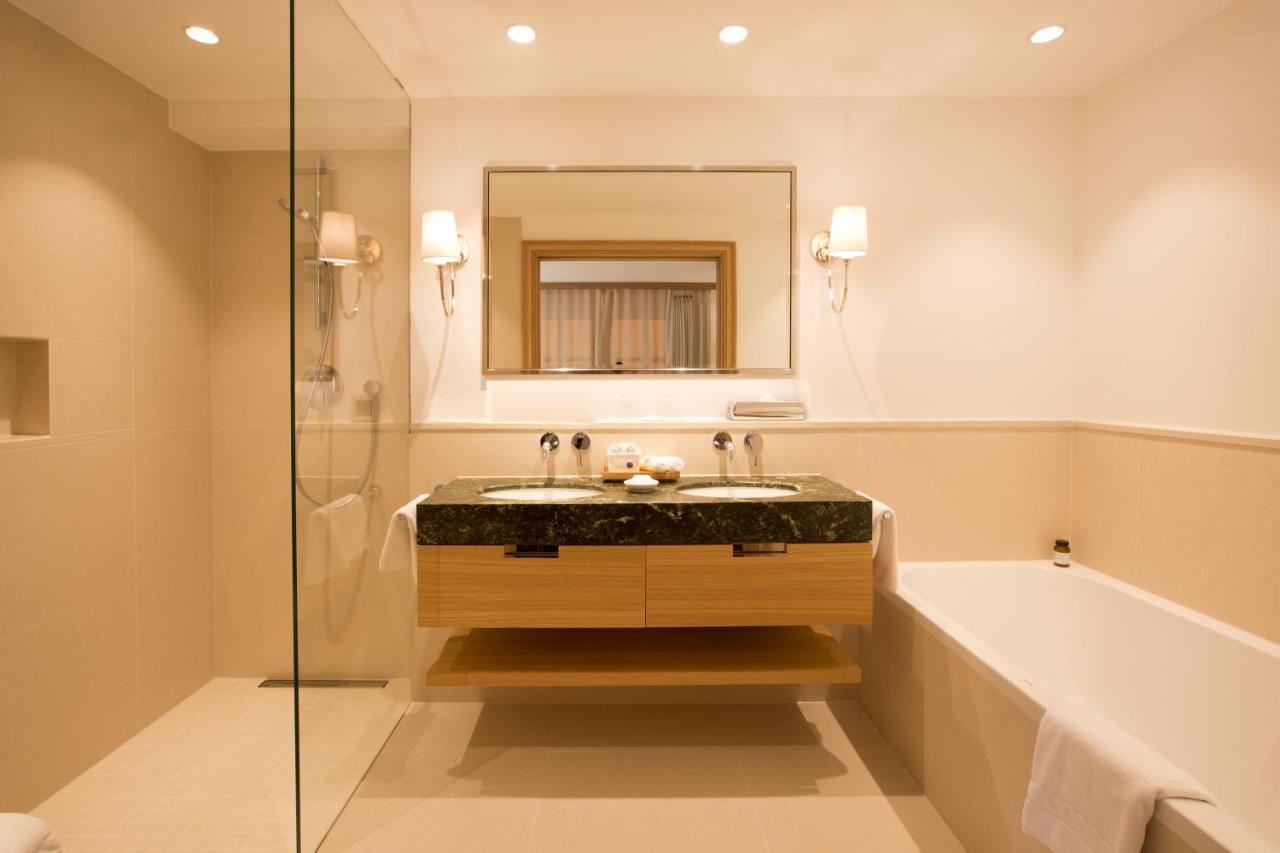 Junior Suite Gold
