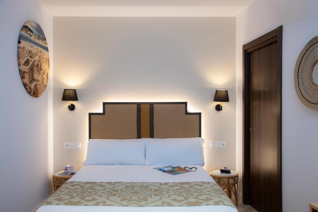 Double Room,1285629958:JPEG