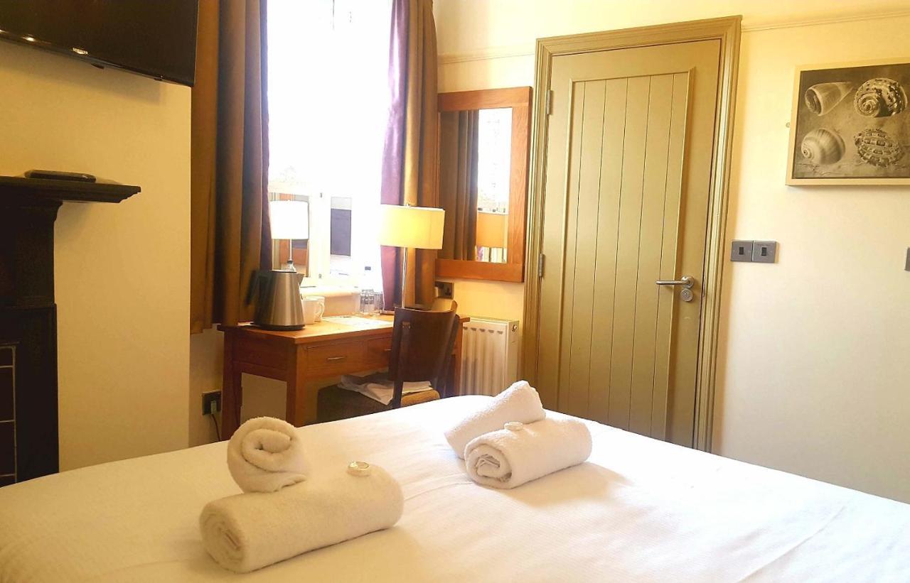 Standard Double Room,1011725512:JPEG