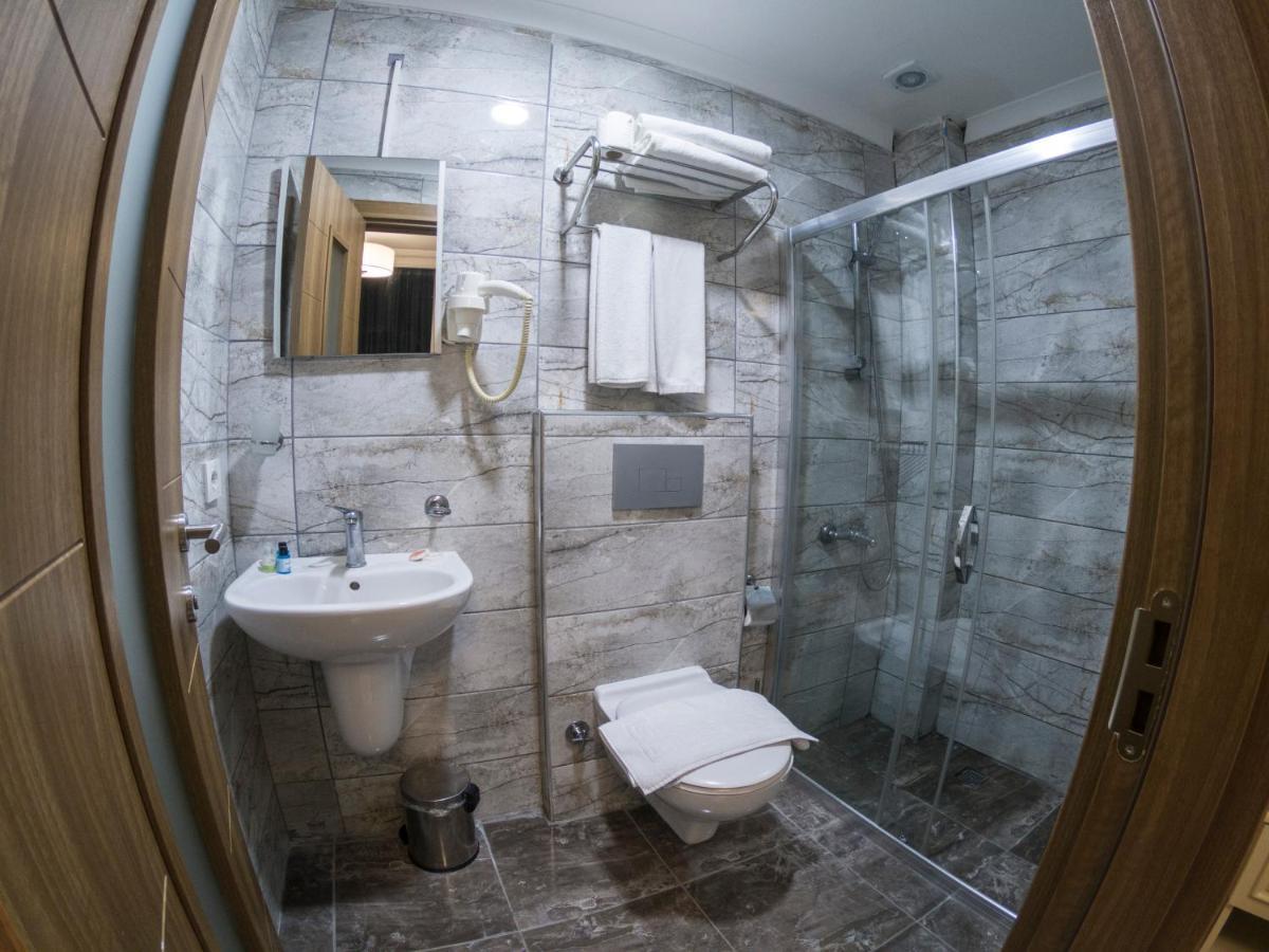 Economy Double or Twin Room