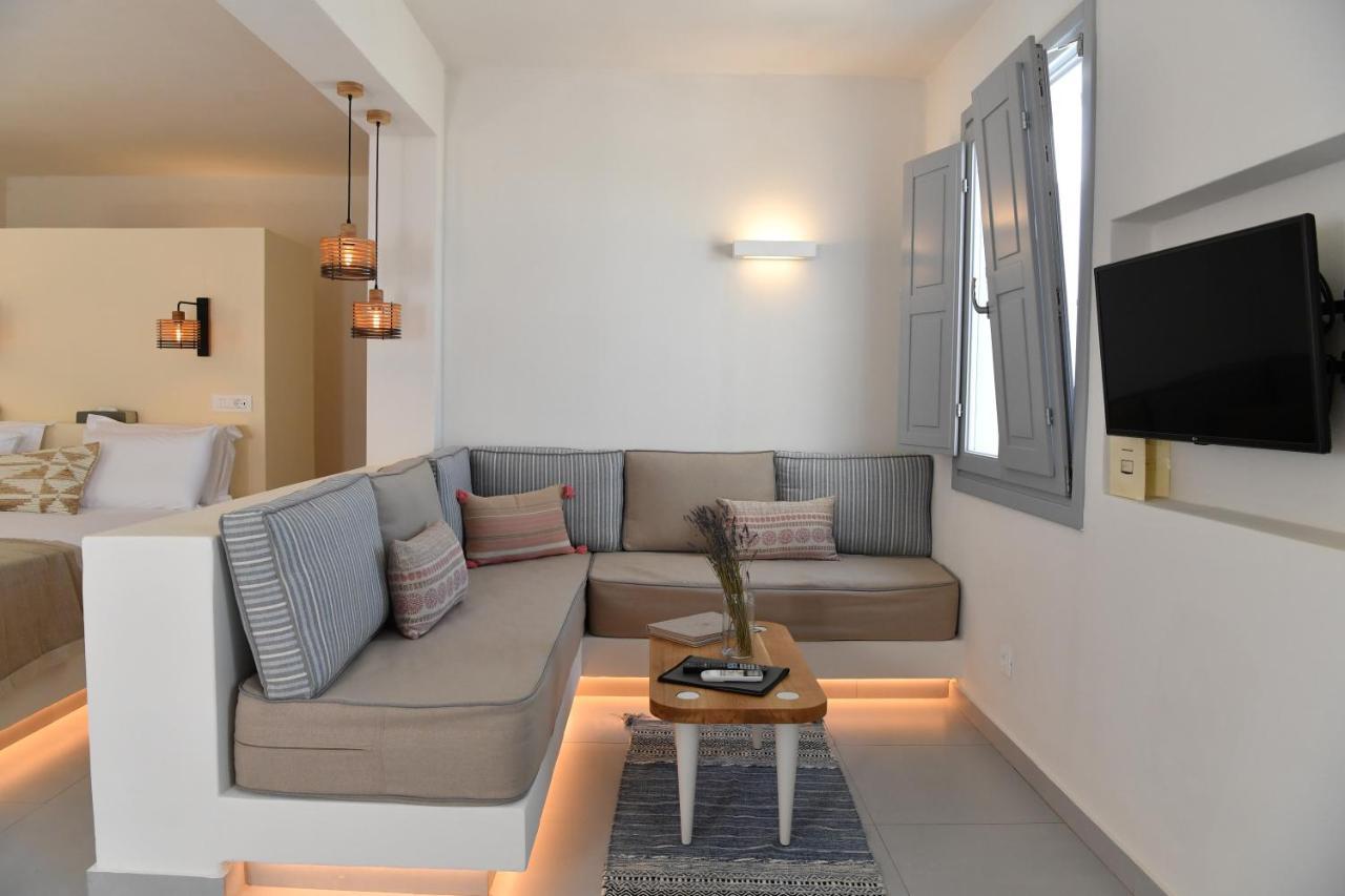 Junior Suite Hot Tub Partial Sea view or Lower courtyard