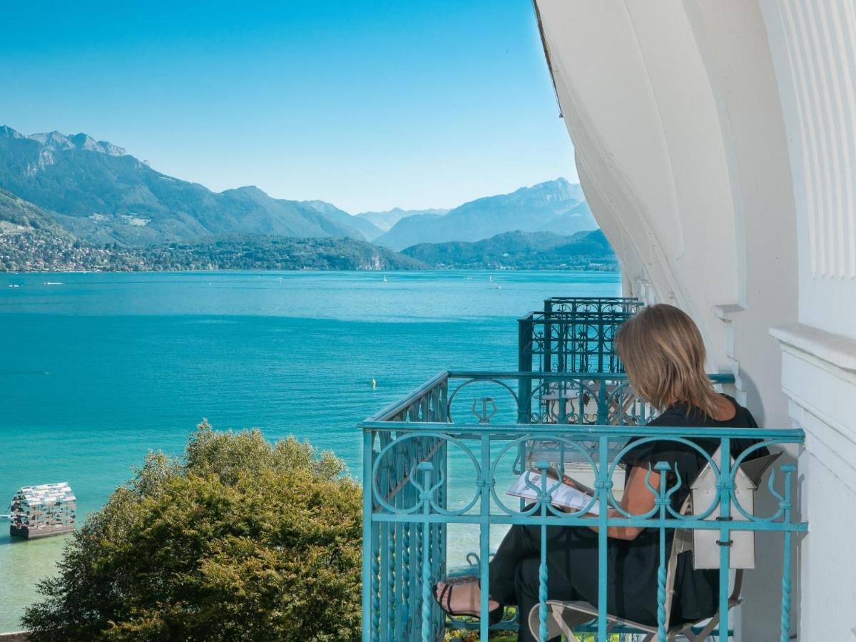 Privilege Queen Room Balcony Spa Access Reservation Needed