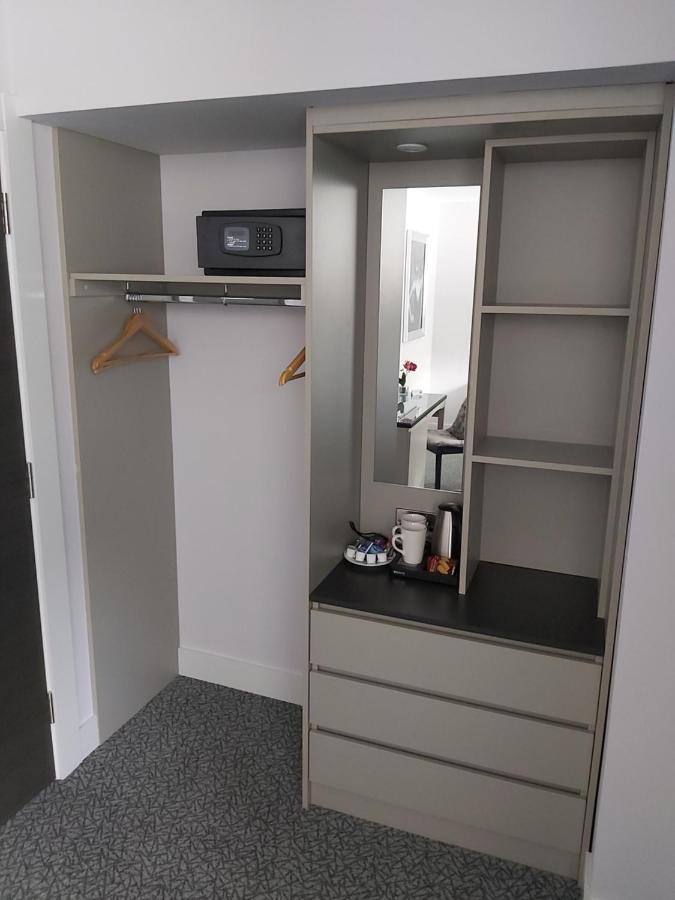 Superior Single Room,1015728286:JPEG