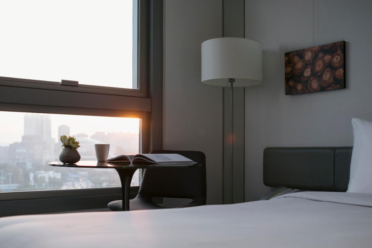 Deluxe Zimmer Sunrise mit Kingsize-Bett