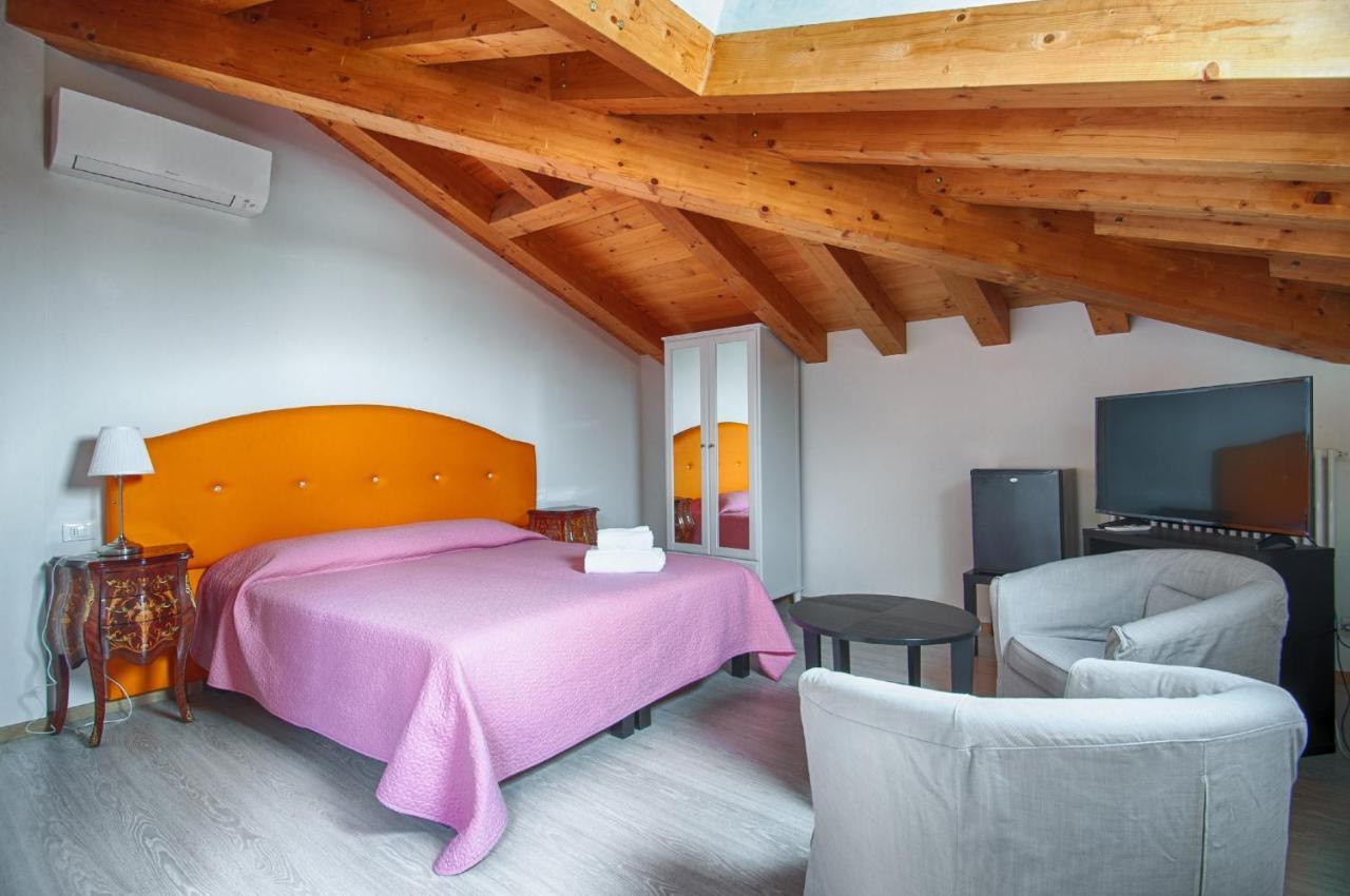 Standard Double Room Attic