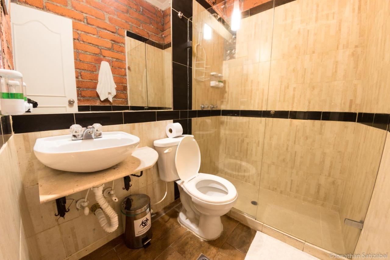 Junior Suite,1589362948:JPEG