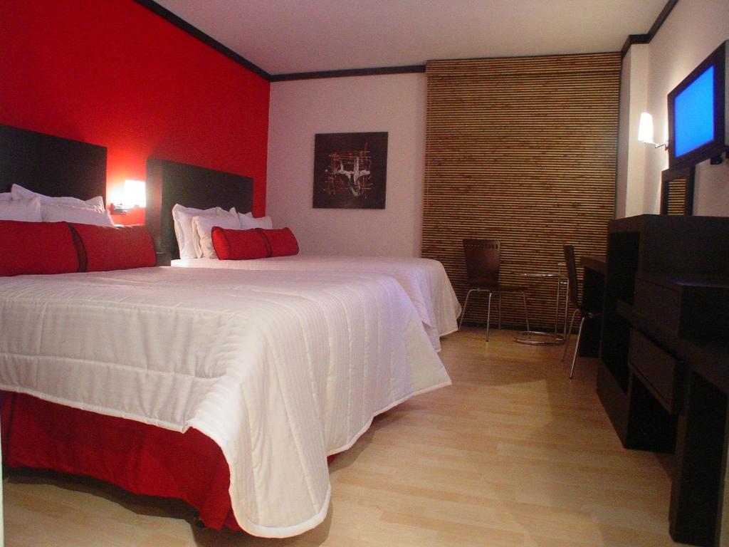 Doppelzimmer mit 2 Doppelbetten