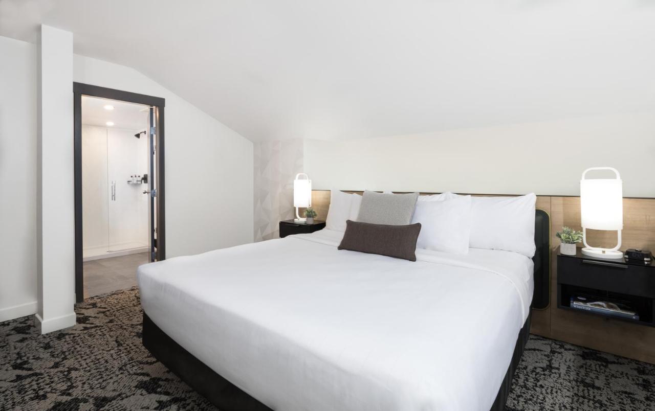 Loft Suite Sleeps 6