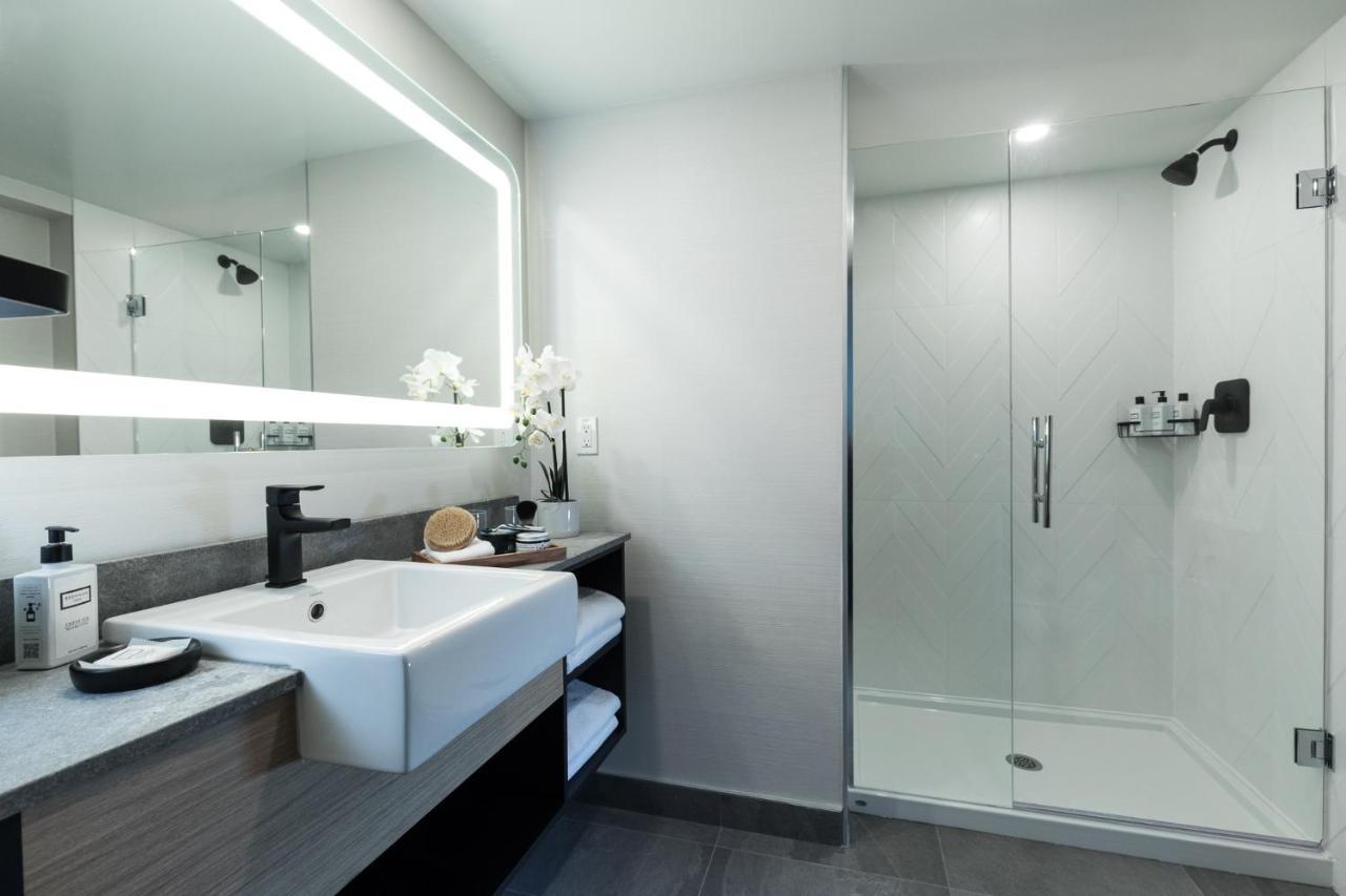 Loft Suite Sleeps 6
