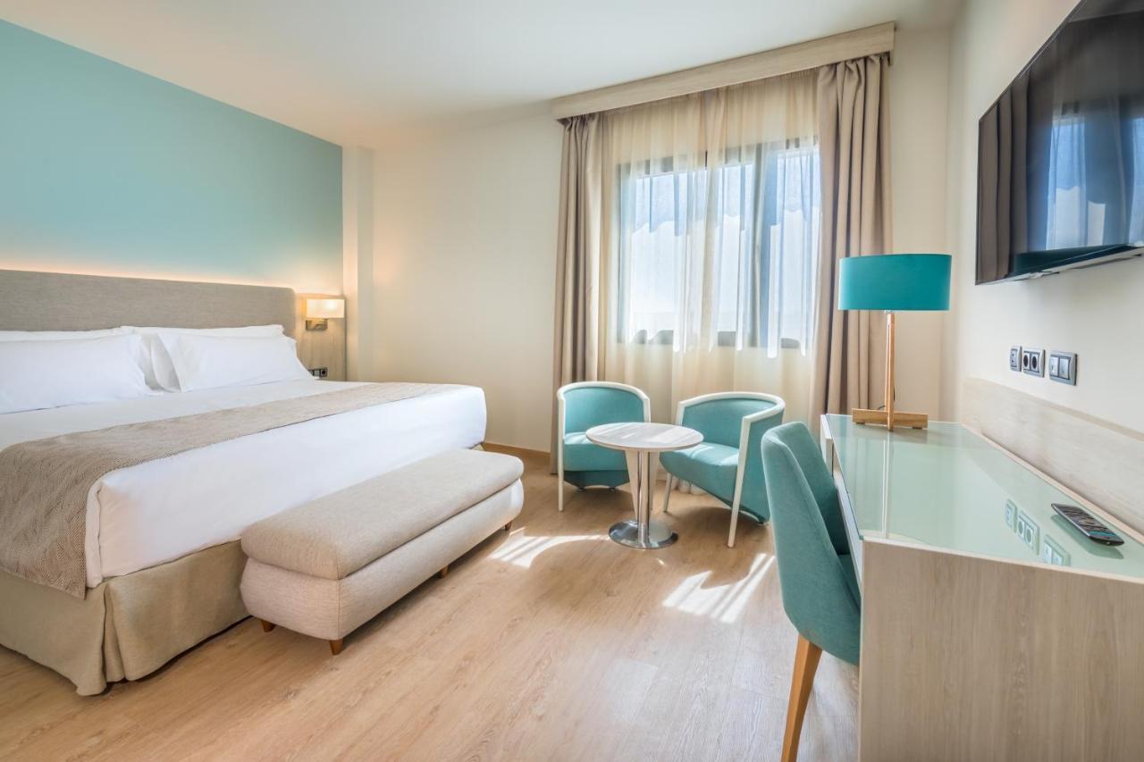Superior Zweibettzimmer mit Zustellbett (2 Erwachsene + 1 Kind)