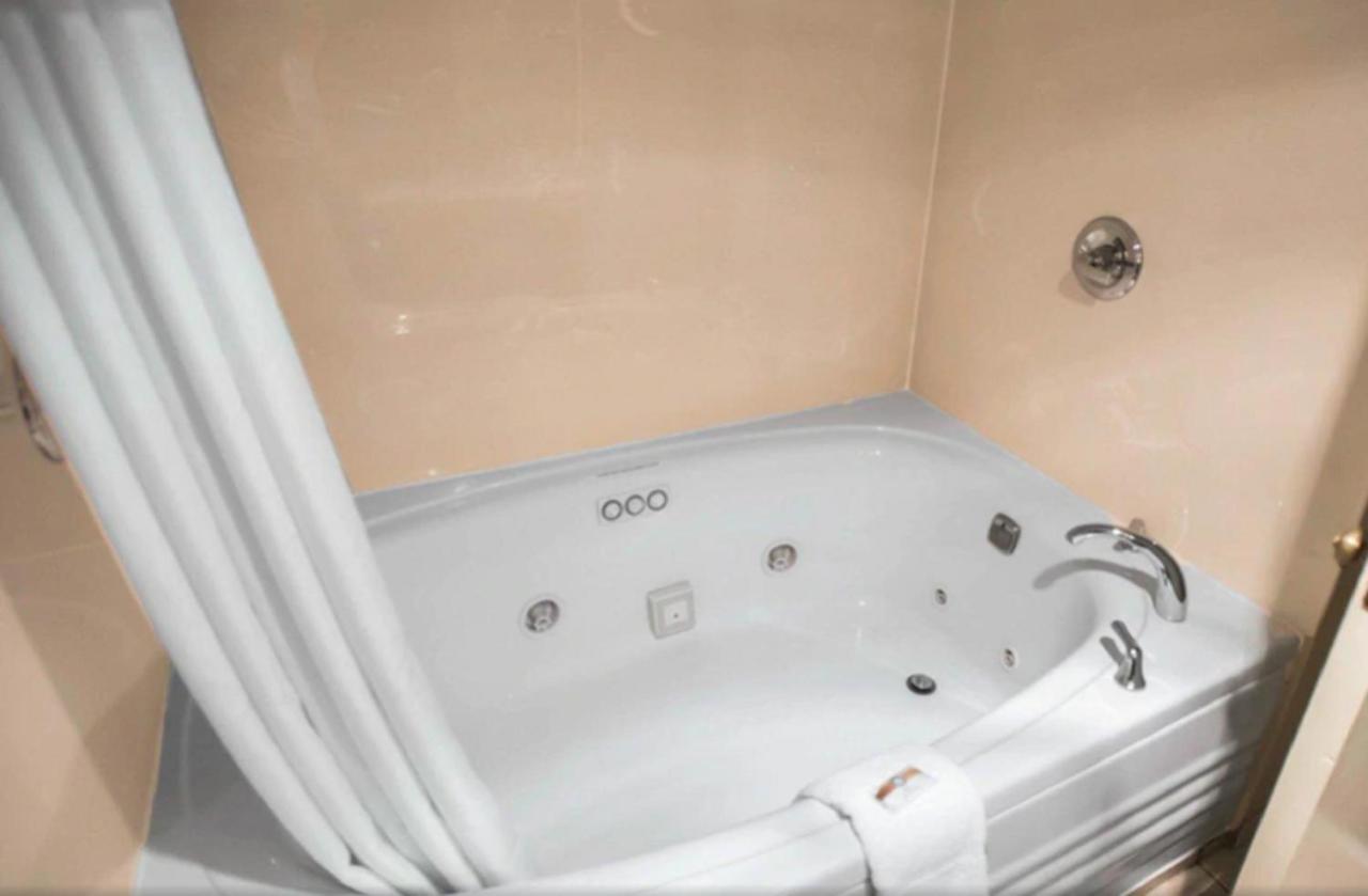 Chambre Lit King-Size Standard - Non-Fumeurs
