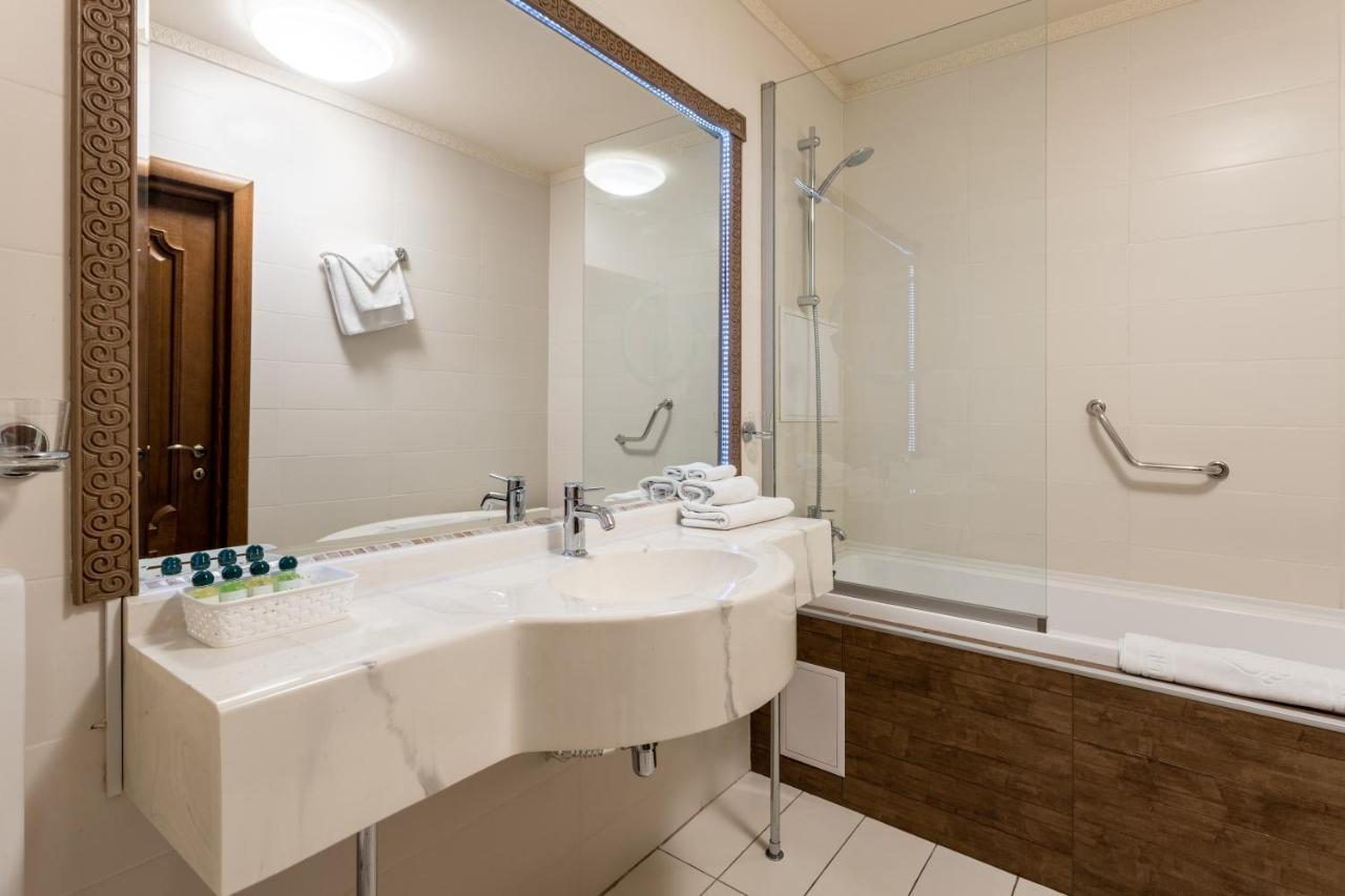 Economy Room without Window Double or Twin