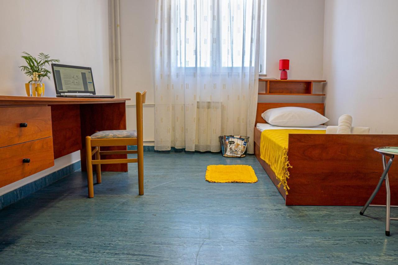 Triple Room Shared Toilet