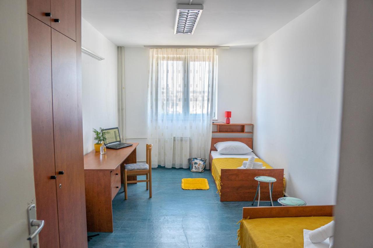 Triple Room Shared Toilet
