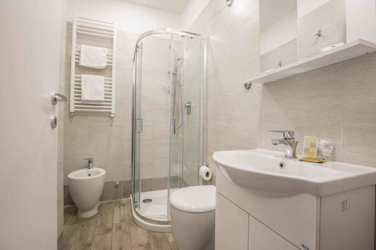 Triple Room Private Bathroom