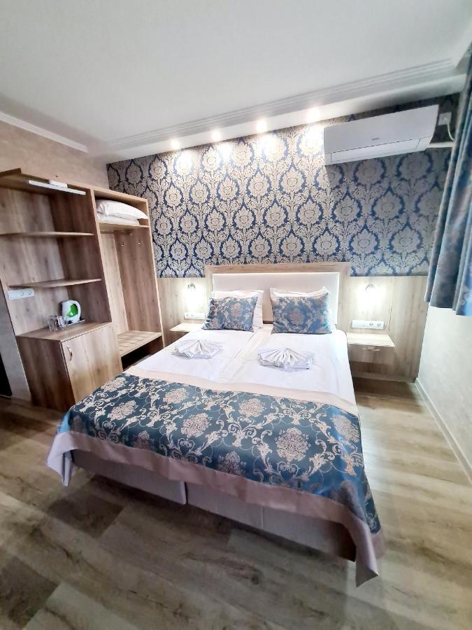 Triple Room Balcony