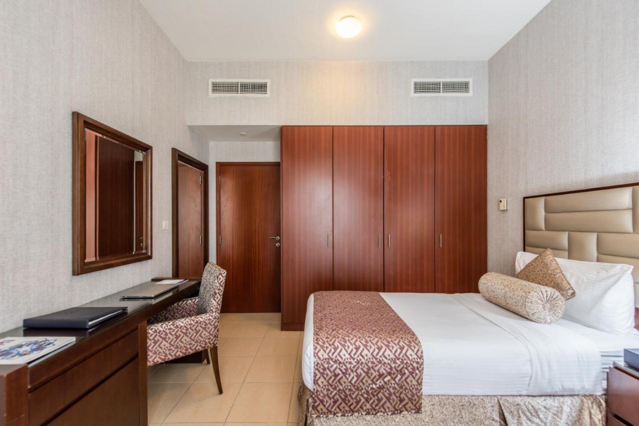 Deluxe Two-Bedroom Apartment