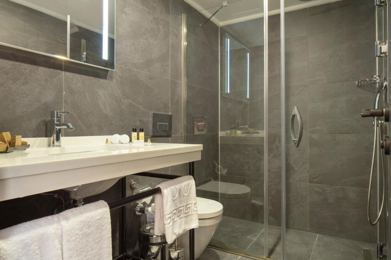 Quarto Superior com Cama King-size