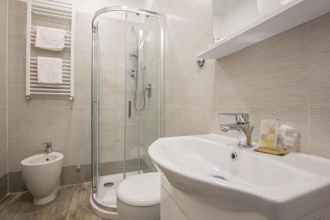 Triple Room Private Bathroom
