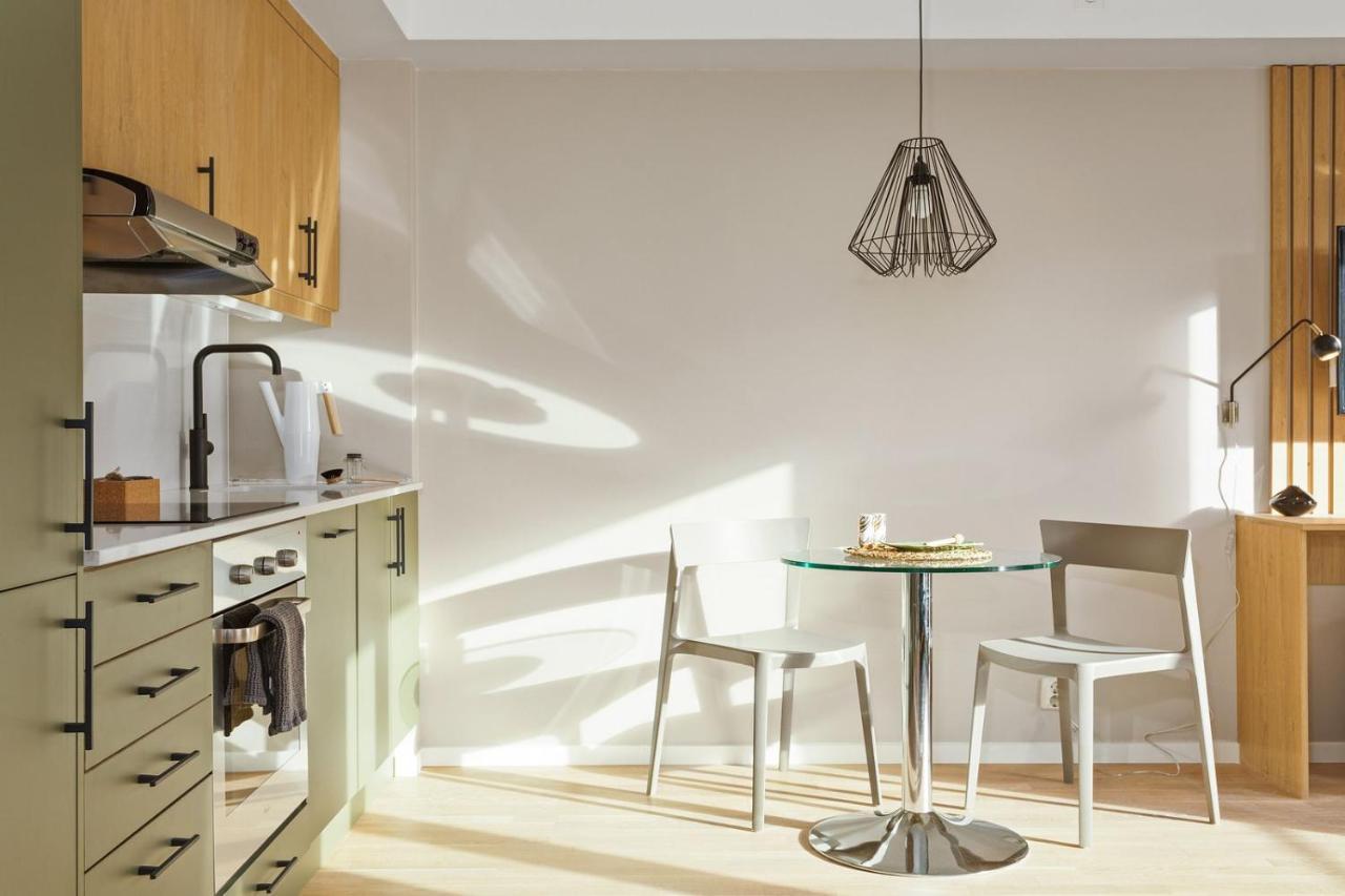 Superior One-Bedroom Apartment