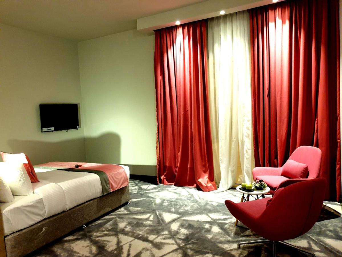 Executive Suite