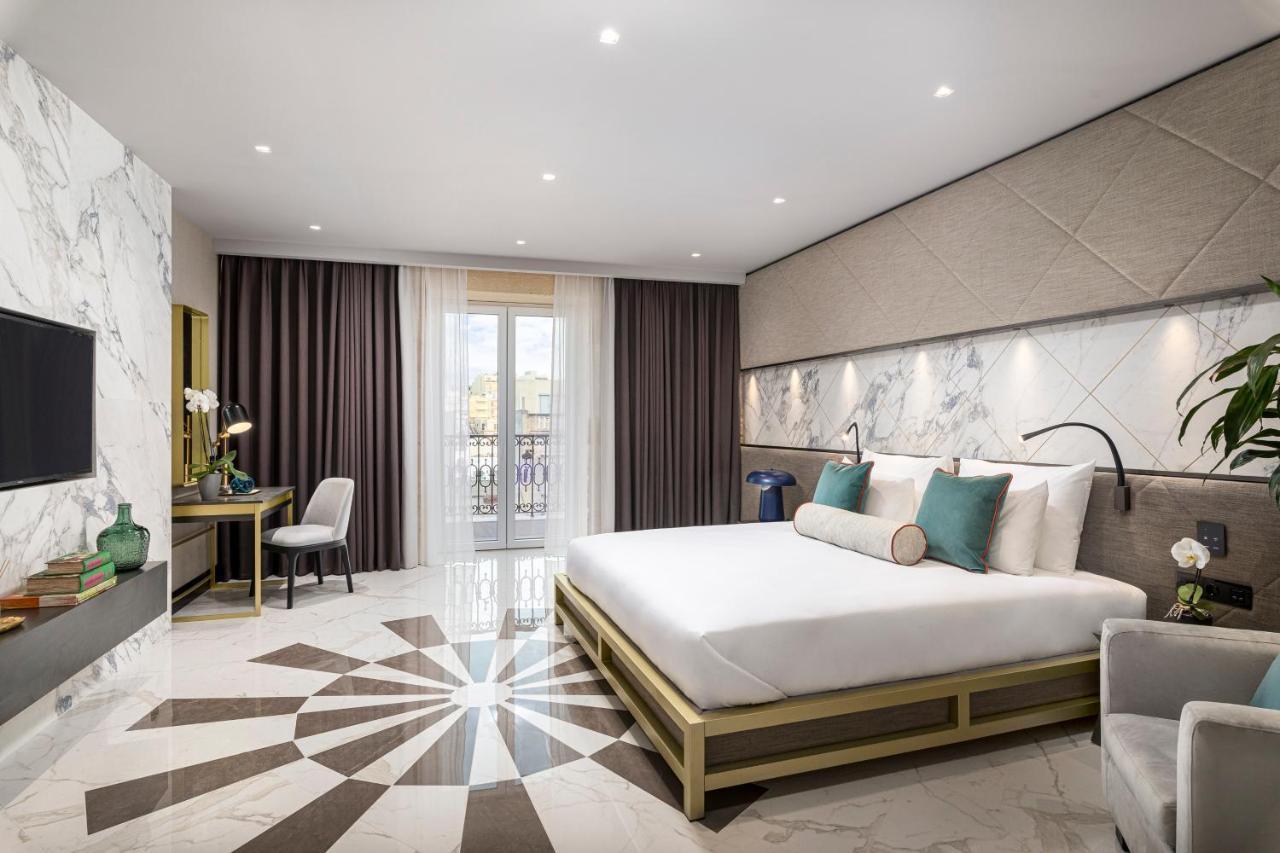 Superior Doppelzimmer mit seitlichem Meerblick