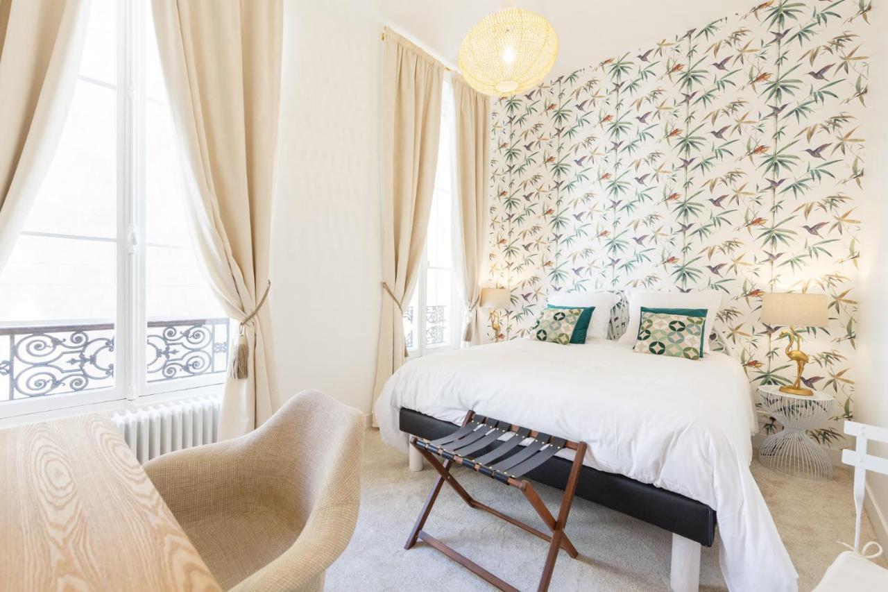 Deluxe Kamer met Eigen Externe Badkamer