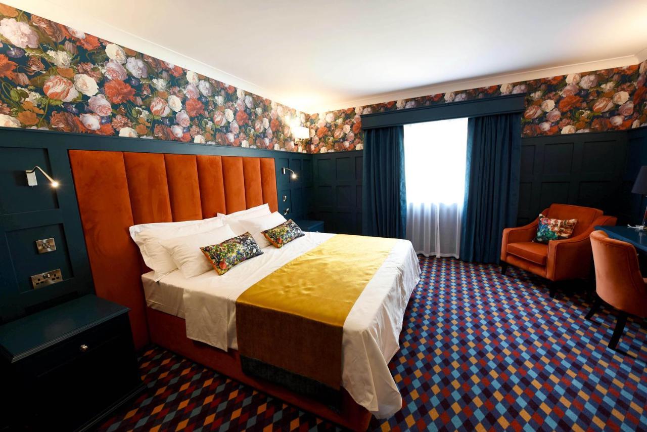 Deluxe Double or Twin Room Garden View